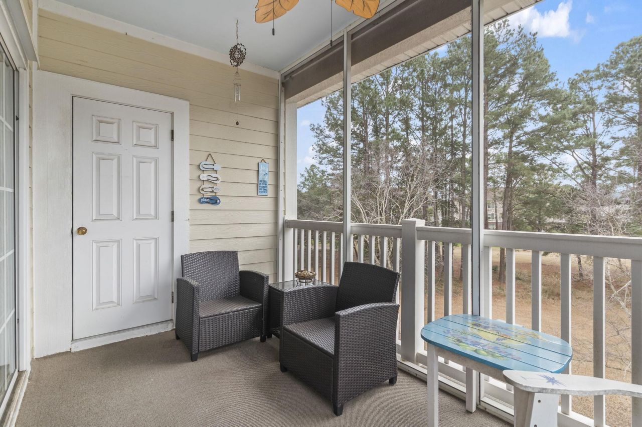 5825 Catalina Dr. Photo 36