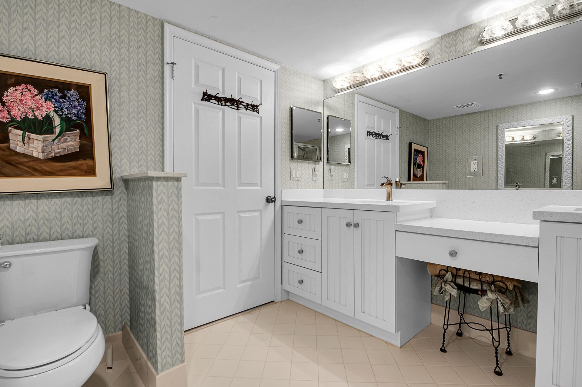 5749 Gemstone Court, Unit 403, Boynton Beach, FL 33437 Photo