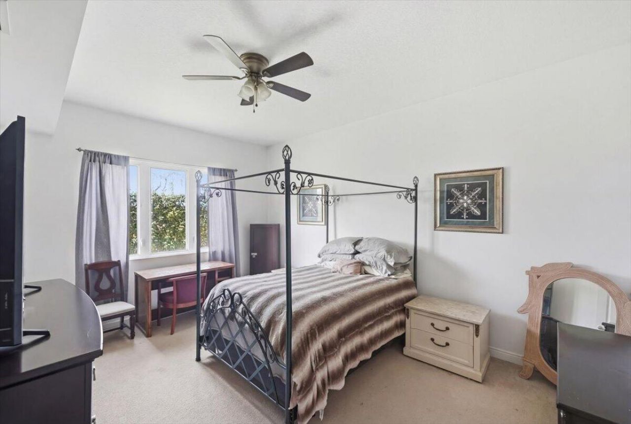 36 Harbour Isle Drive W, Unit 106, Fort Pierce, FL 34949 Photo