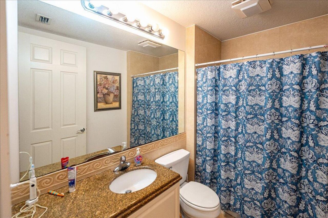 36 Harbour Isle Drive W, Unit 106, Fort Pierce, FL 34949 Photo