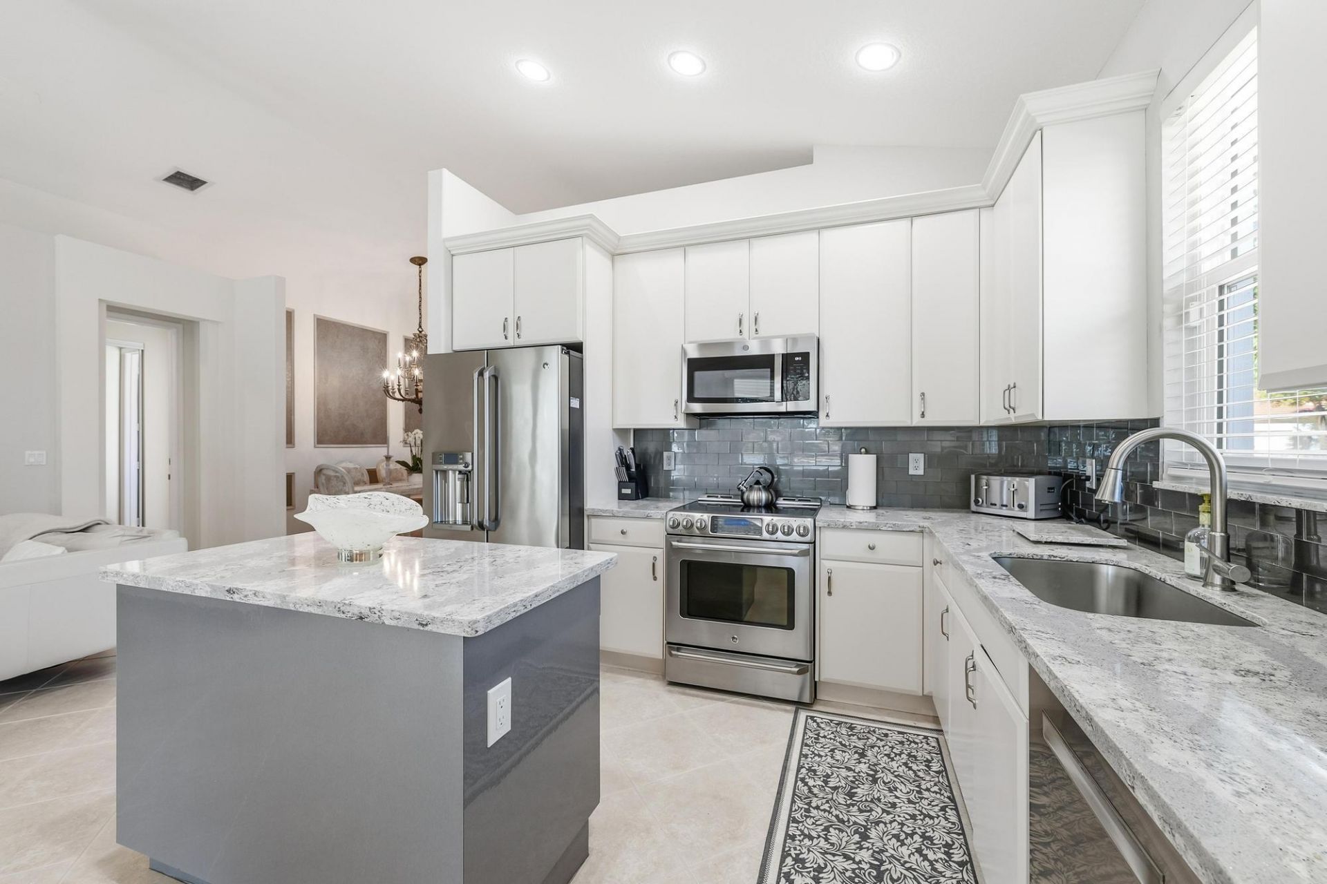 2737 Clipper Circle, West Palm Beach, FL 33411 Photo