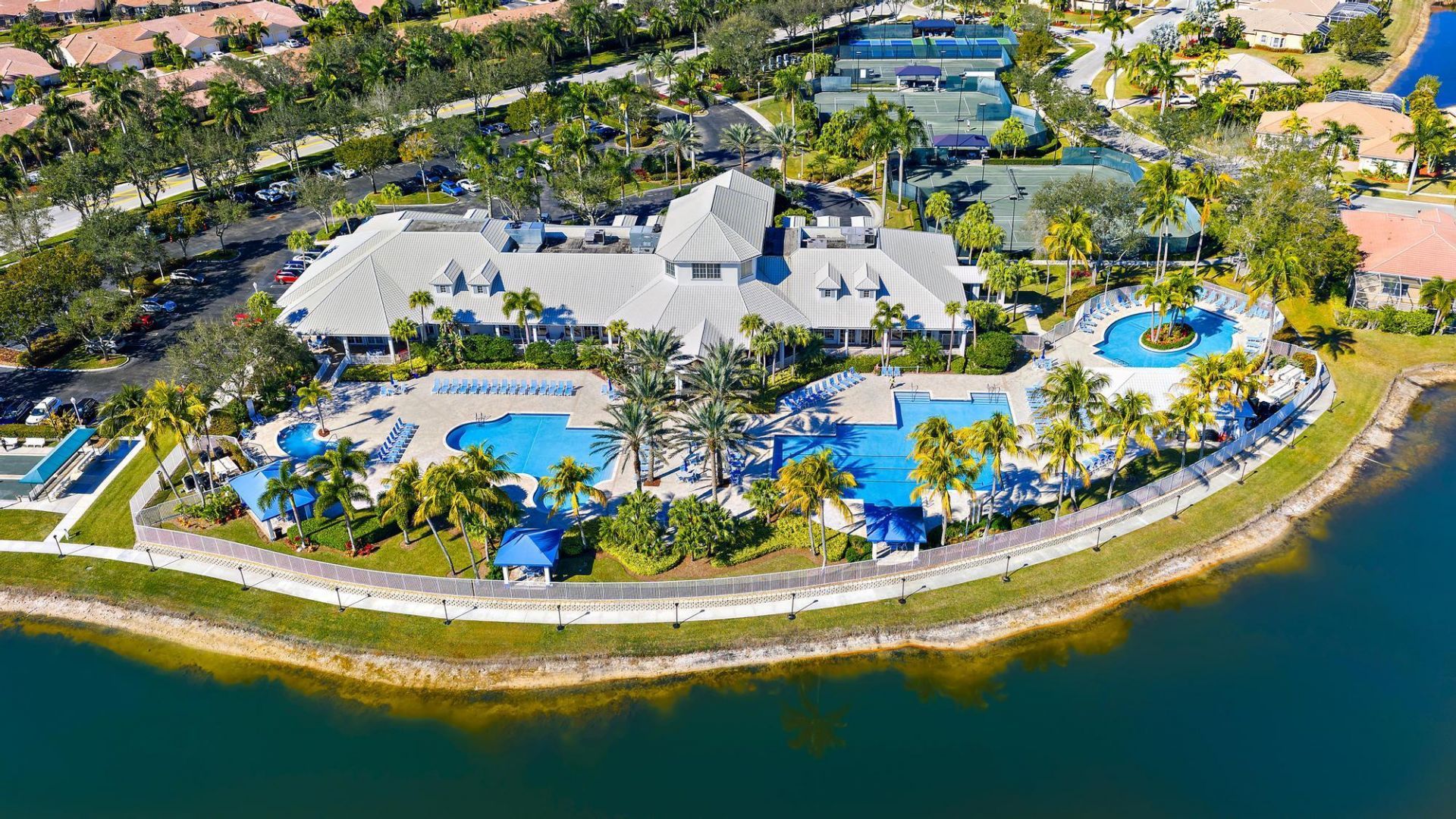 2737 Clipper Circle, West Palm Beach, FL 33411 Photo