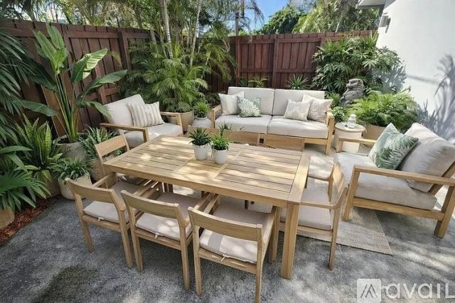 2308 NW 3rd Avenue, Unit 4, Wilton Manors, FL 33311 Photo