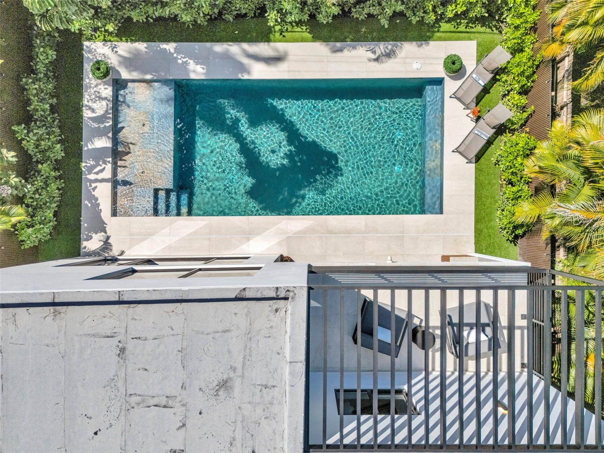 727 NE 17th Way, Fort Lauderdale, FL 33304 Photo