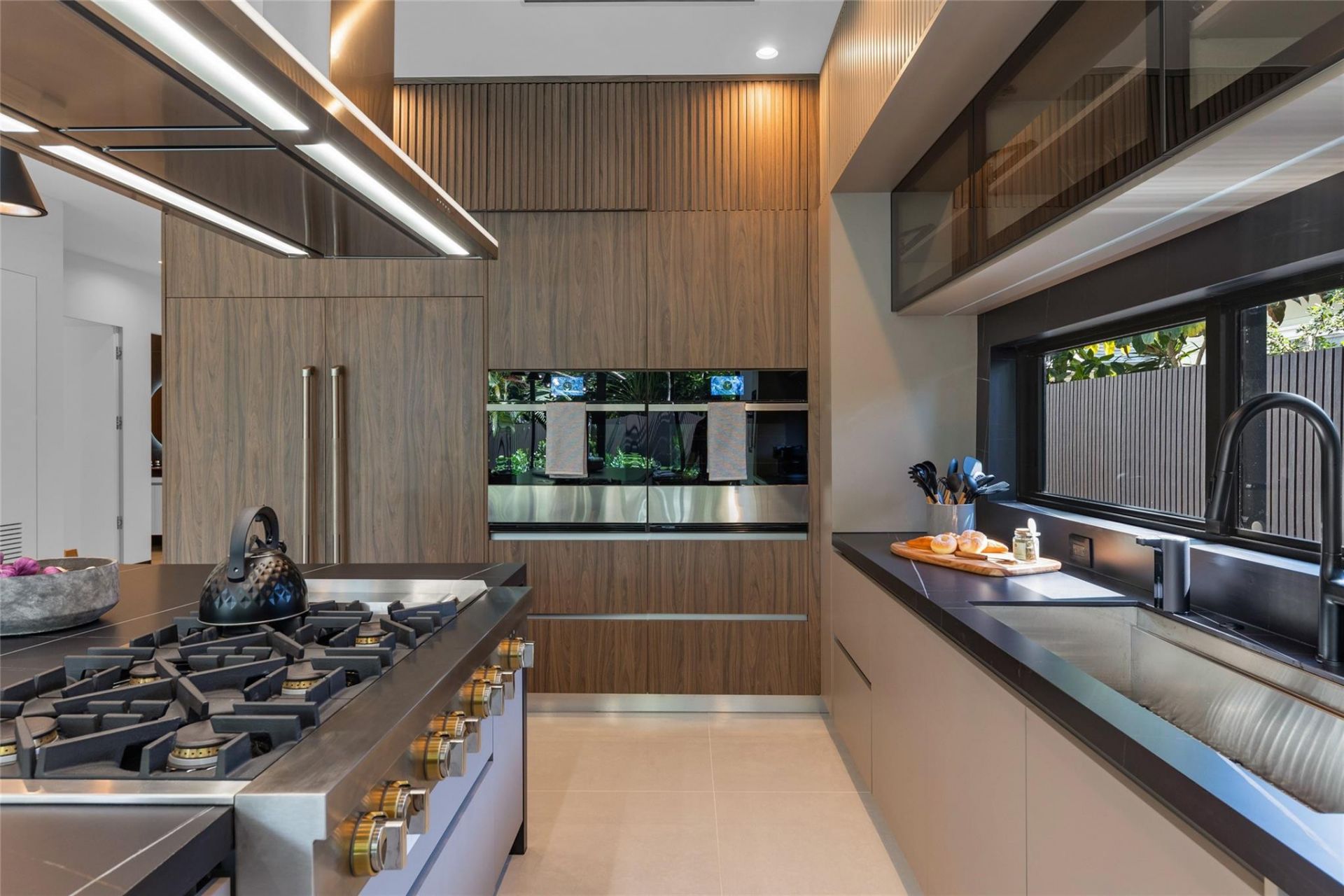 727 NE 17th Way, Fort Lauderdale, FL 33304 Photo