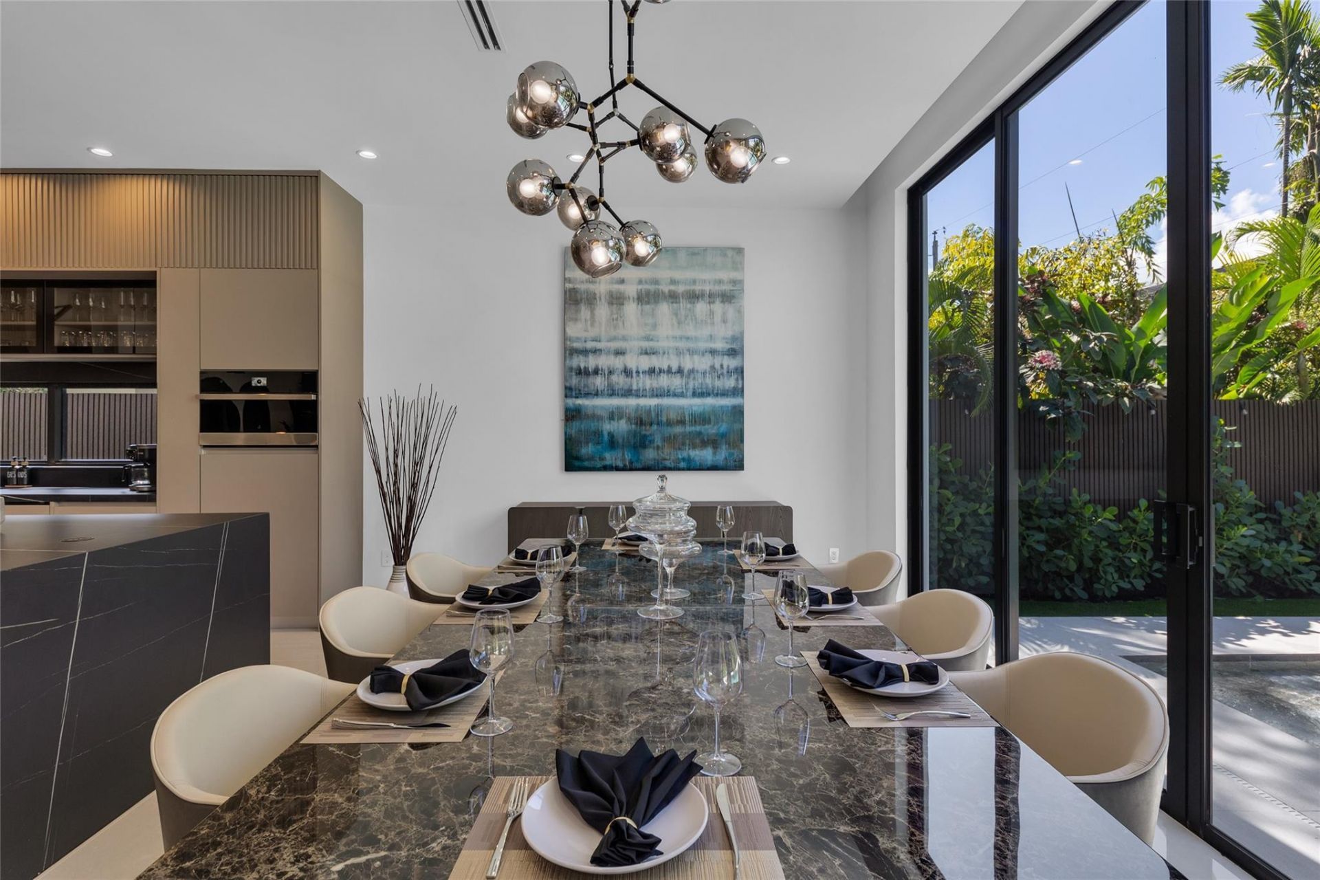 727 NE 17th Way, Fort Lauderdale, FL 33304 Photo