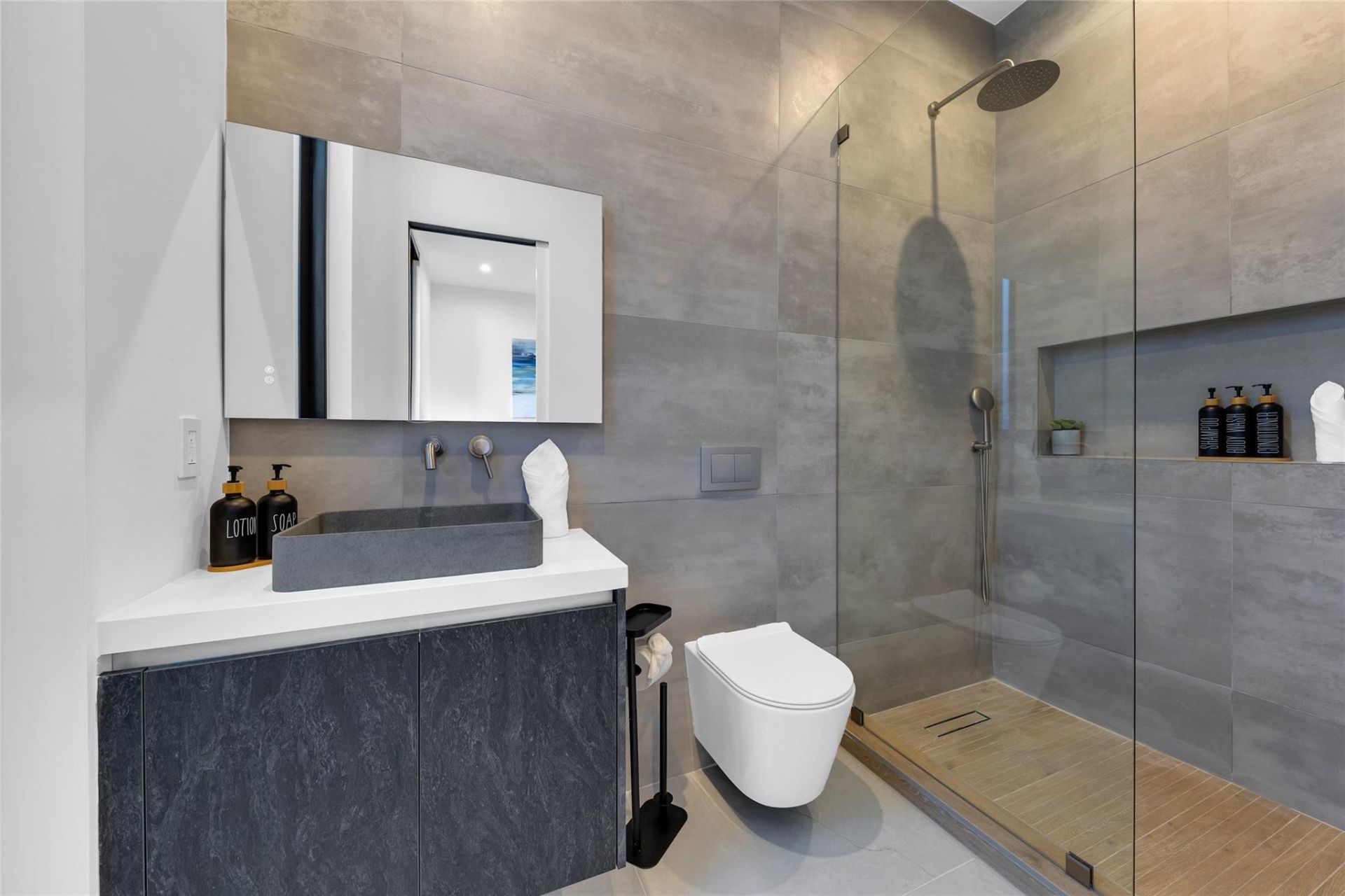 727 NE 17th Way, Fort Lauderdale, FL 33304 Photo