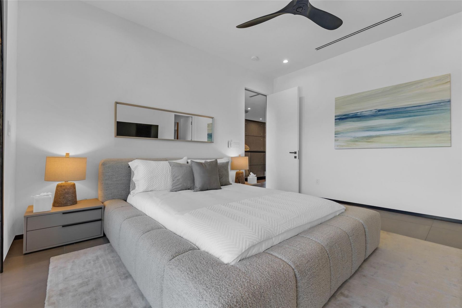 727 NE 17th Way, Fort Lauderdale, FL 33304 Photo