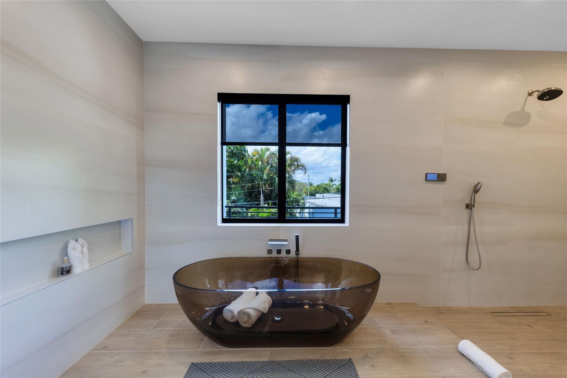 727 NE 17th Way, Fort Lauderdale, FL 33304 Photo