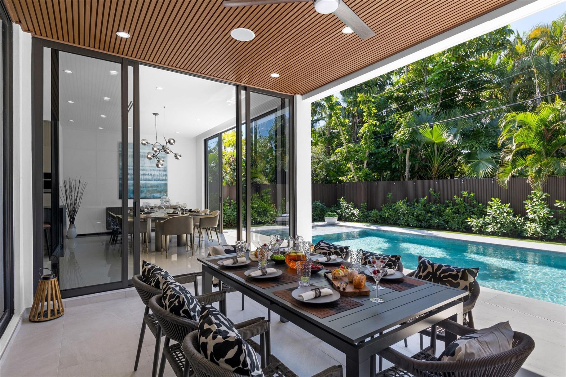 727 NE 17th Way, Fort Lauderdale, FL 33304 Photo