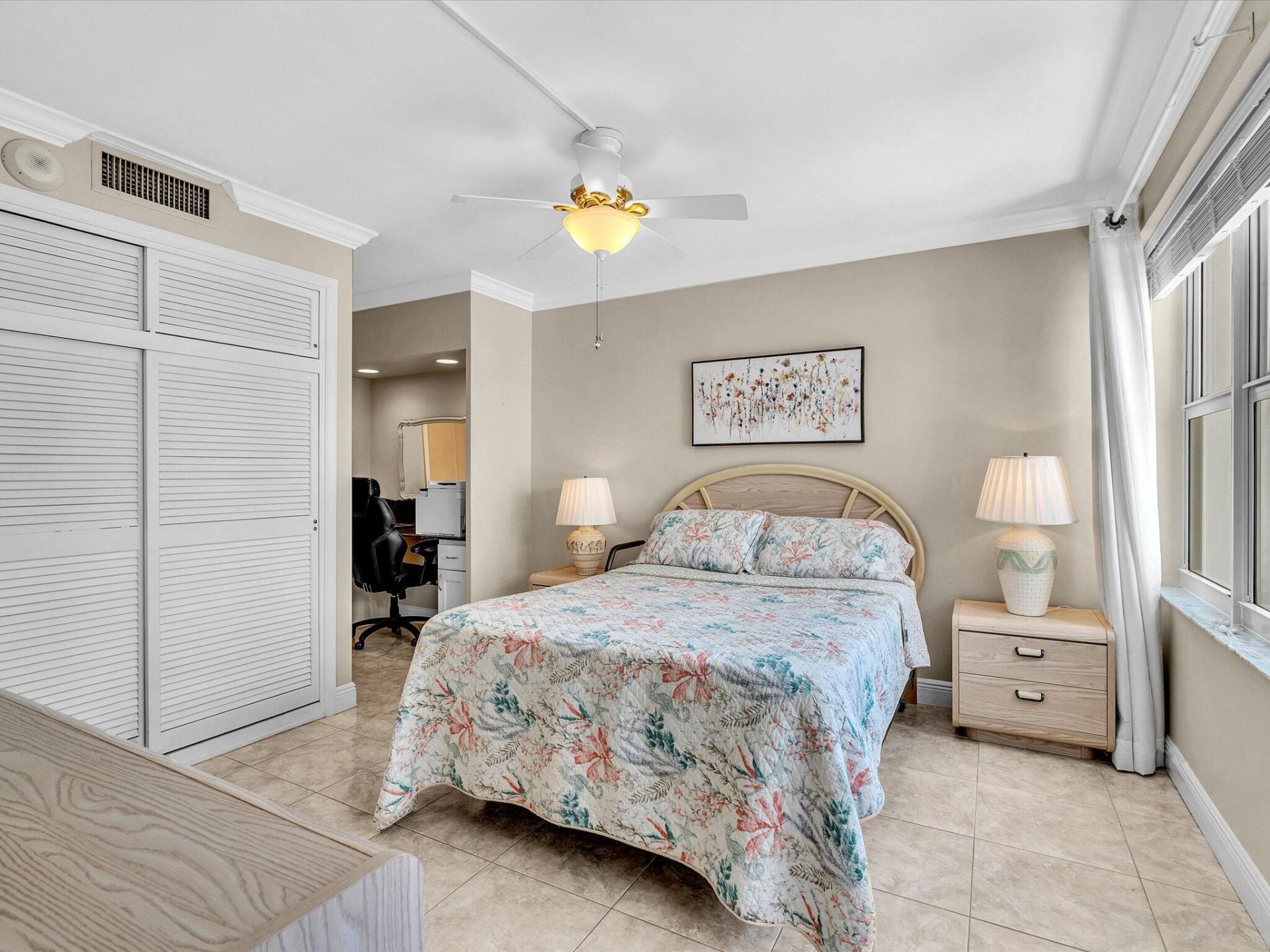 3333 NE 34th Street, Unit 319, Fort Lauderdale, FL 33308 Photo