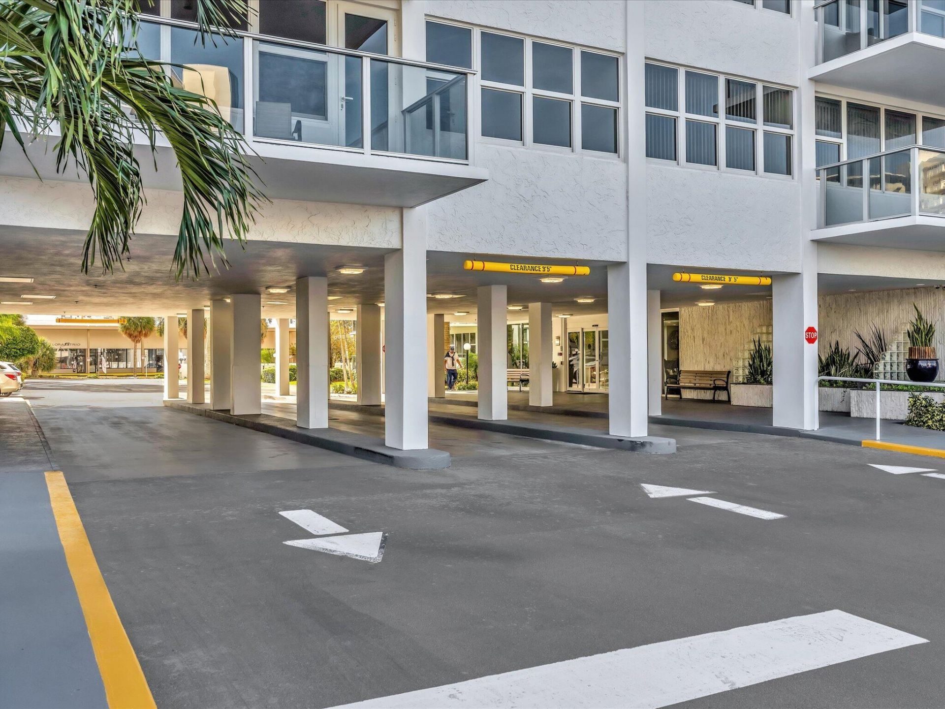 3333 NE 34th Street, Unit 319, Fort Lauderdale, FL 33308 Photo