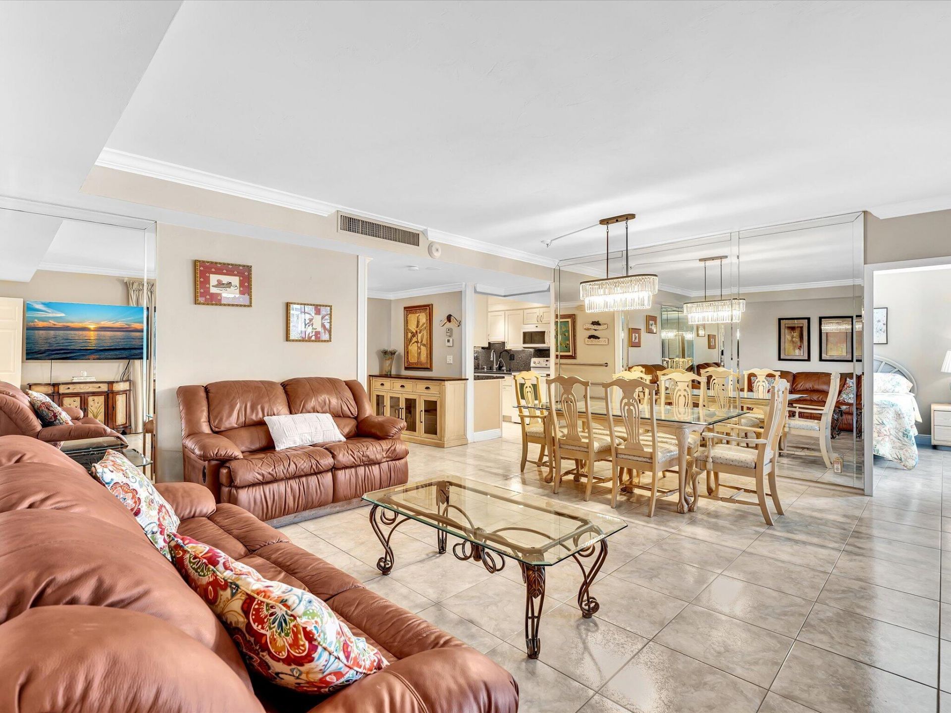 3333 NE 34th Street, Unit 319, Fort Lauderdale, FL 33308 Photo