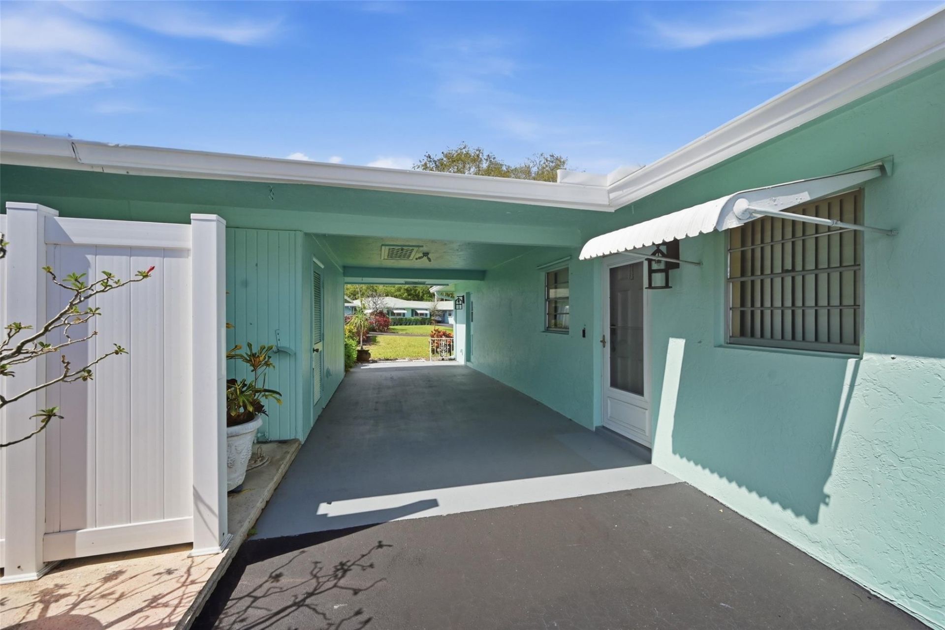 602 Hummingbird Ln, Unit 602, Delray Beach, FL 33445 Photo