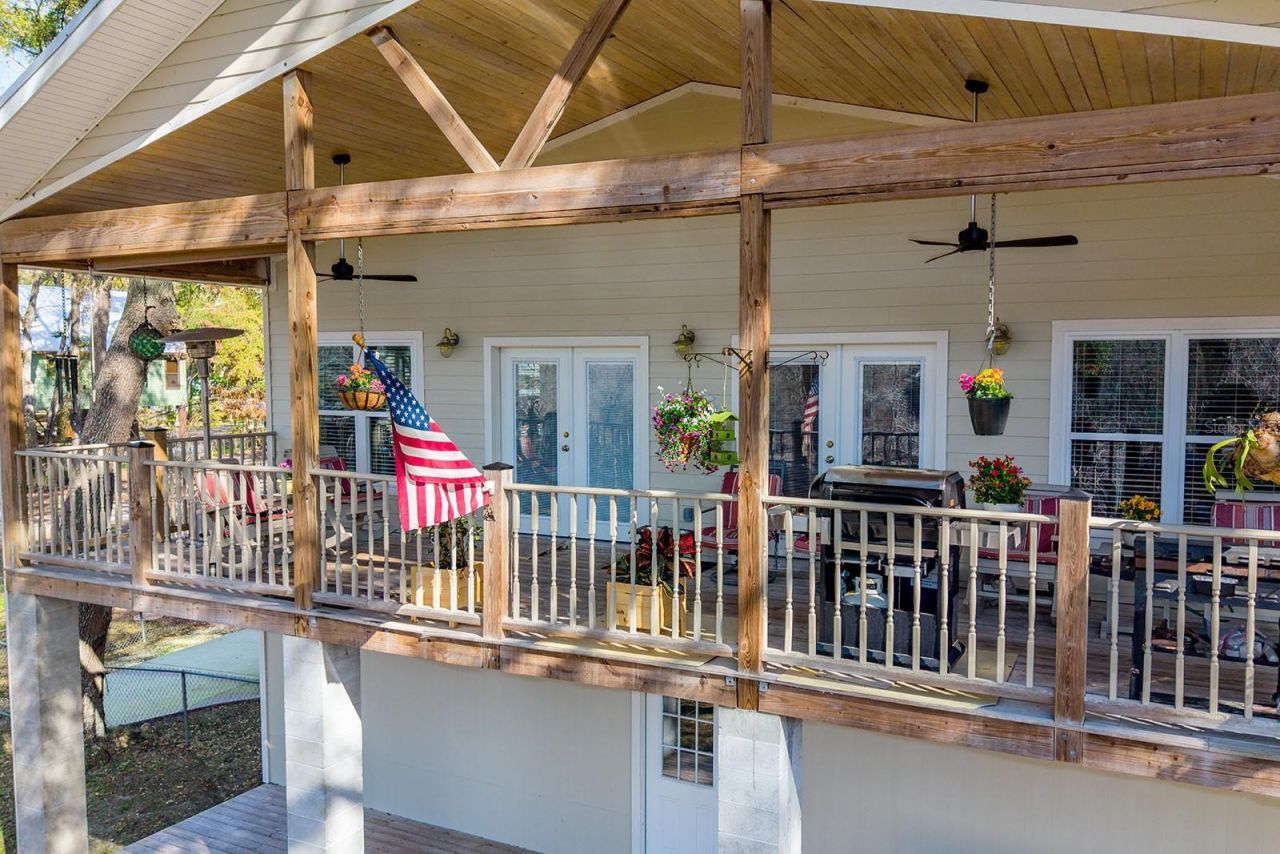 498 SW Manatee Terrace , Fort White, FL 32038 Photo