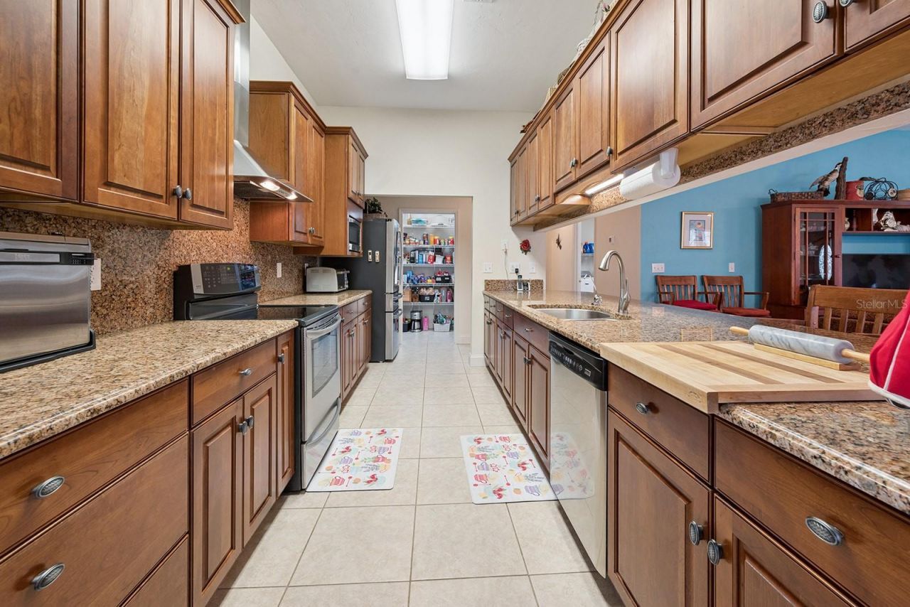 498 SW Manatee Terrace, Fort White, FL 32038 Photo