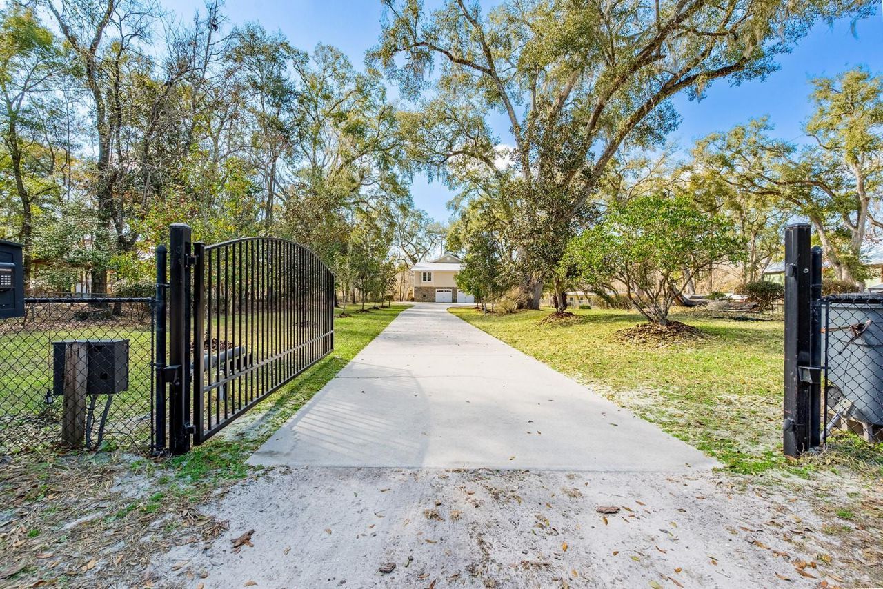 498 SW Manatee Terrace, Fort White, FL 32038 Photo