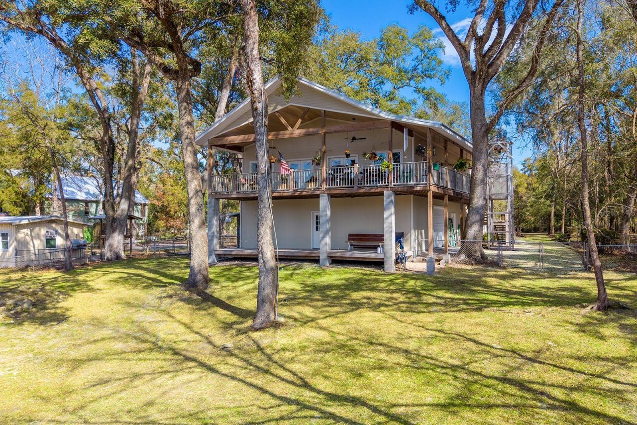 498 SW Manatee Terrace , Fort White, FL 32038 Photo