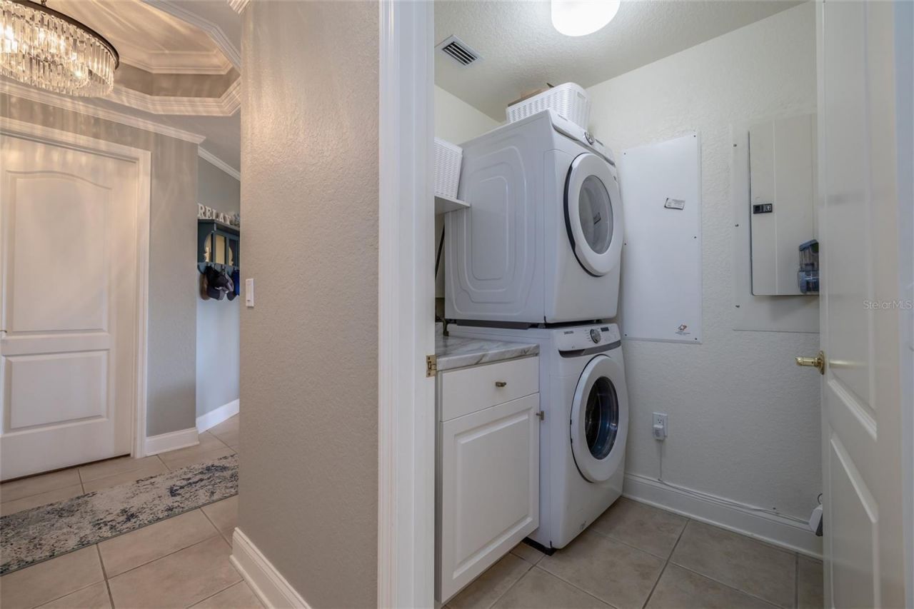 250 Minorca Beach Way, Unit 406, New Smyrna Beach, FL 32169 Photo