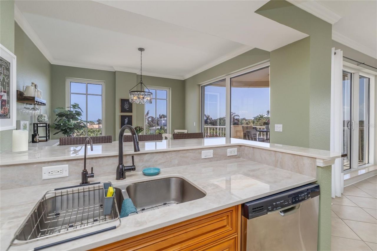 250 Minorca Beach Way, Unit 406, New Smyrna Beach, FL 32169 Photo