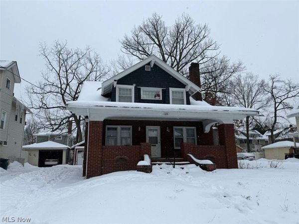 325 Beechwood Drive , Akron, OH 44320