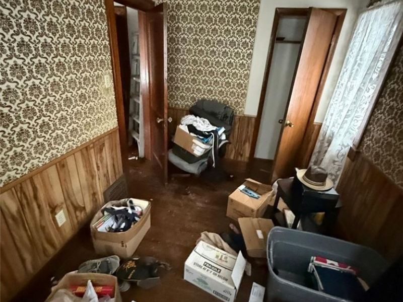 325 Beechwood Drive , Akron, OH 44320 Photo 11