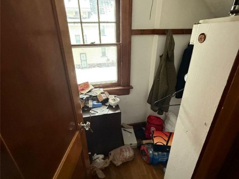 325 Beechwood Drive, Akron, OH 44320 Photo 16