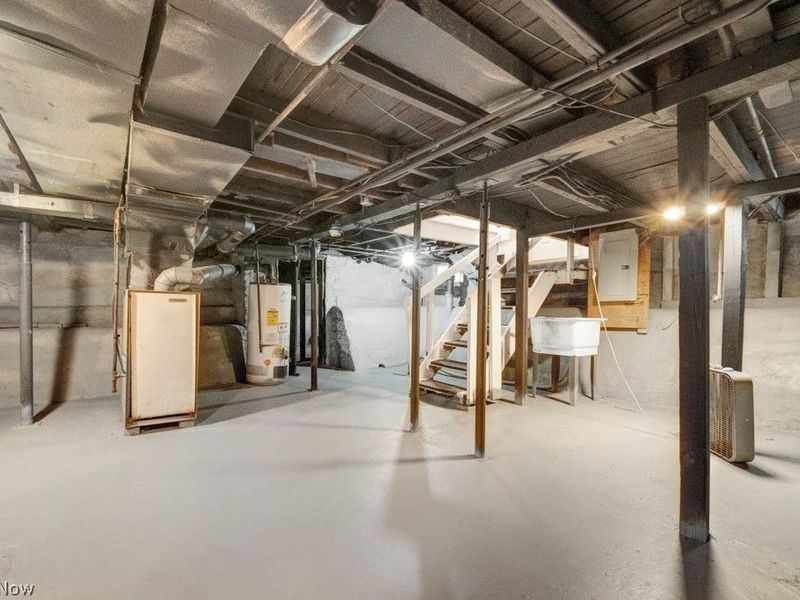 1099 Prospect Street , Barberton, OH 44203 Photo 18