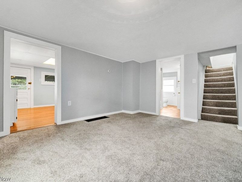 1099 Prospect Street , Barberton, OH 44203 Photo 5