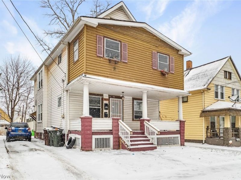 3978 E 55th Street, Newburgh Heights, OH 44105 Photo 2