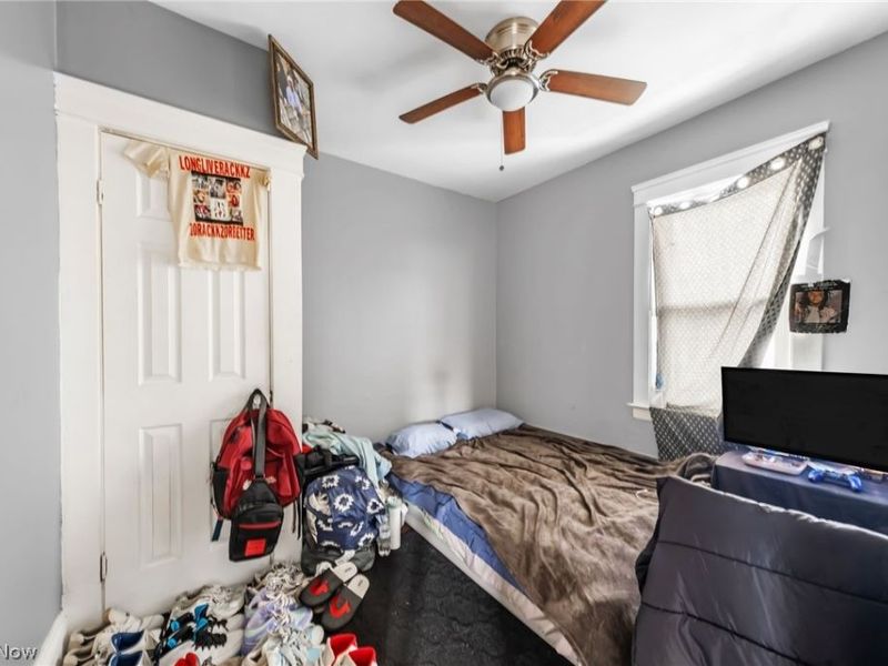 3978 E 55th Street, Newburgh Heights, OH 44105 Photo 25