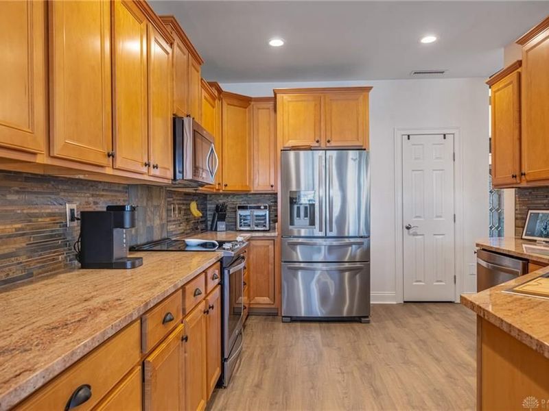 135 Winding Creek Drive, Springboro, OH 45066 Photo 11