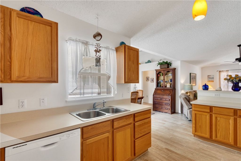 8715 105th Court, Vero Beach, FL 32967 Photo