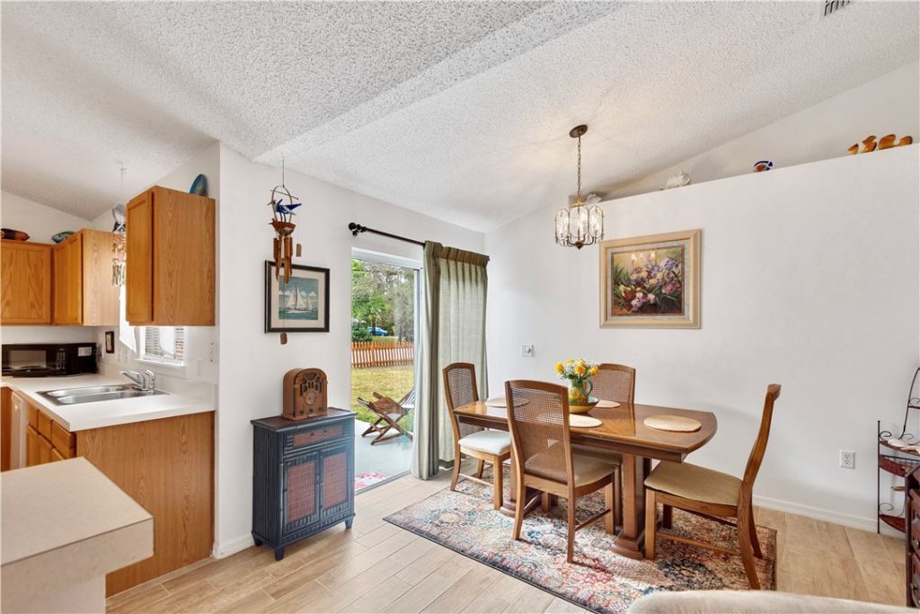 8715 105th Court, Vero Beach, FL 32967 Photo