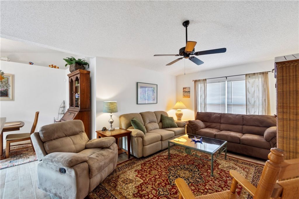 8715 105th Court, Vero Beach, FL 32967 Photo