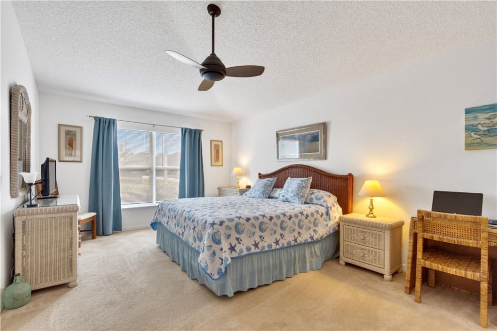 8715 105th Court, Vero Beach, FL 32967 Photo