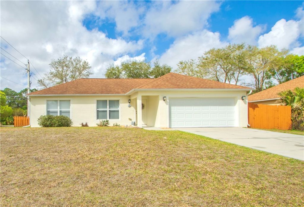 8715 105th Court, Vero Beach, FL 32967 Photo