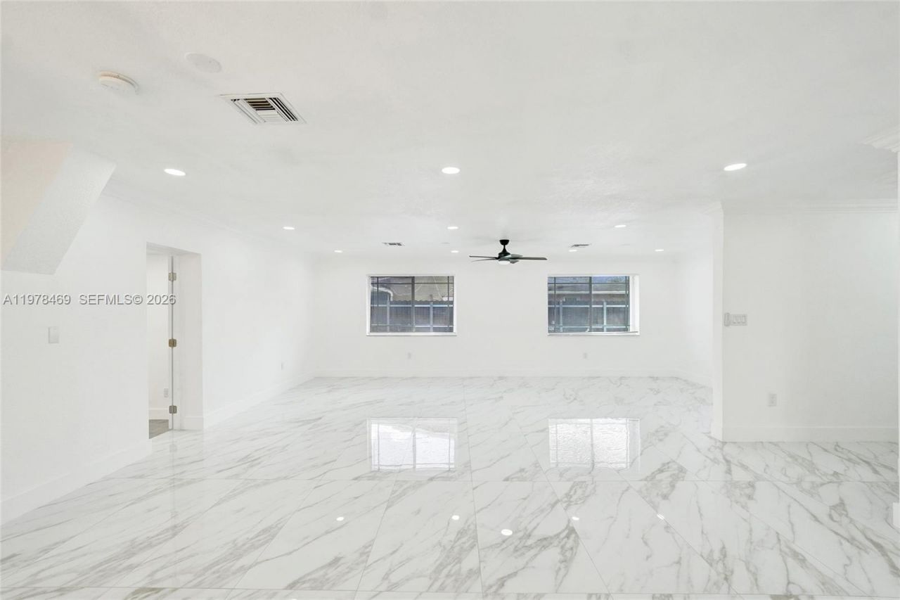 4861 NW 5th St, Plantation, FL 33317 Photo