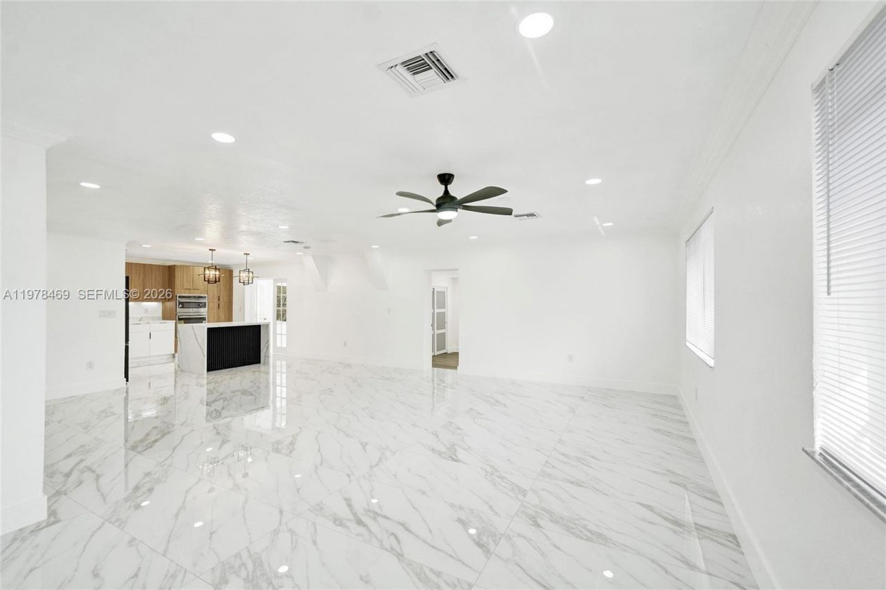 4861 NW 5th St, Plantation, FL 33317 Photo