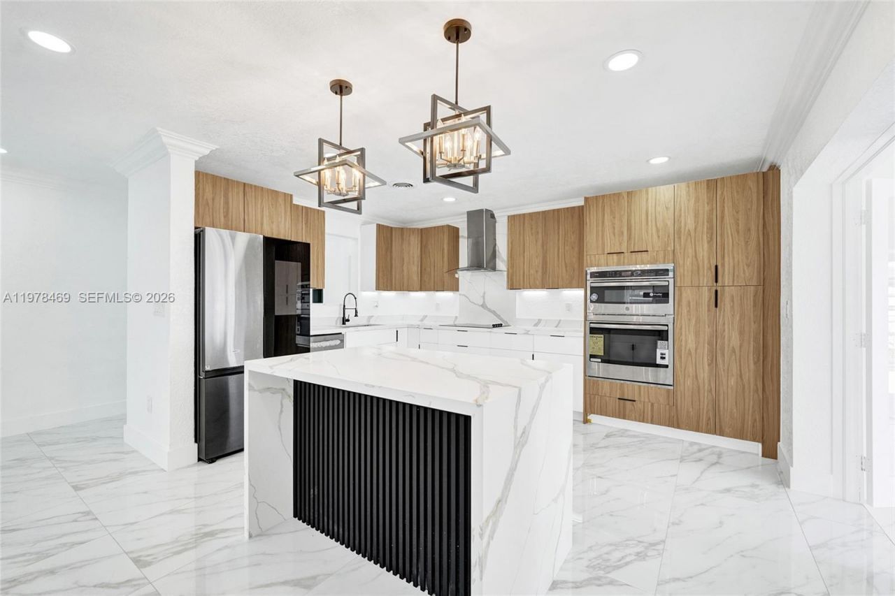 4861 NW 5th St, Plantation, FL 33317 Photo