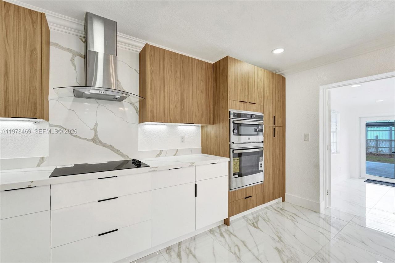 4861 NW 5th St, Plantation, FL 33317 Photo