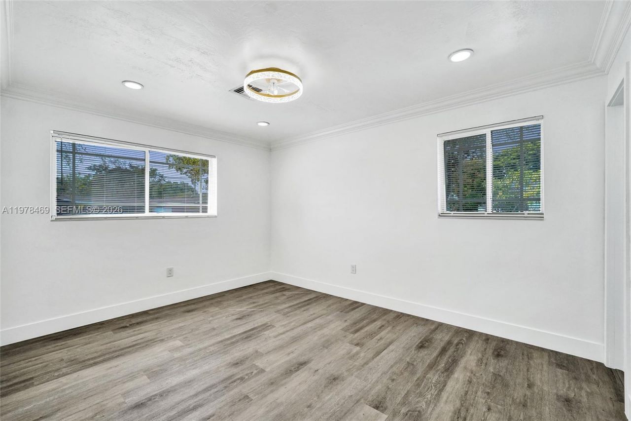 4861 NW 5th St, Plantation, FL 33317 Photo