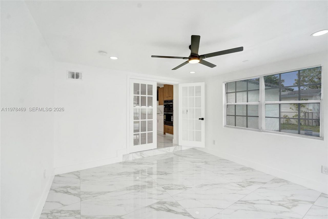 4861 NW 5th St, Plantation, FL 33317 Photo