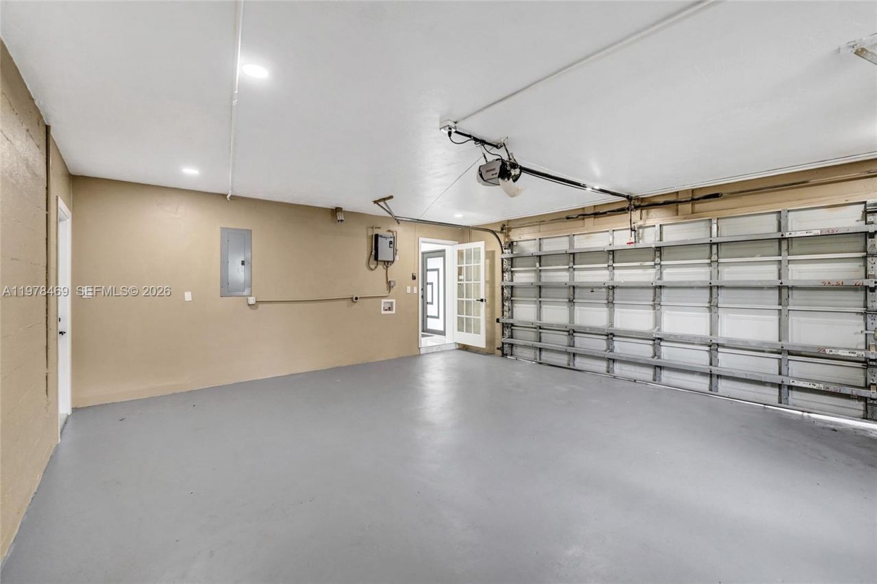 4861 NW 5th St, Plantation, FL 33317 Photo