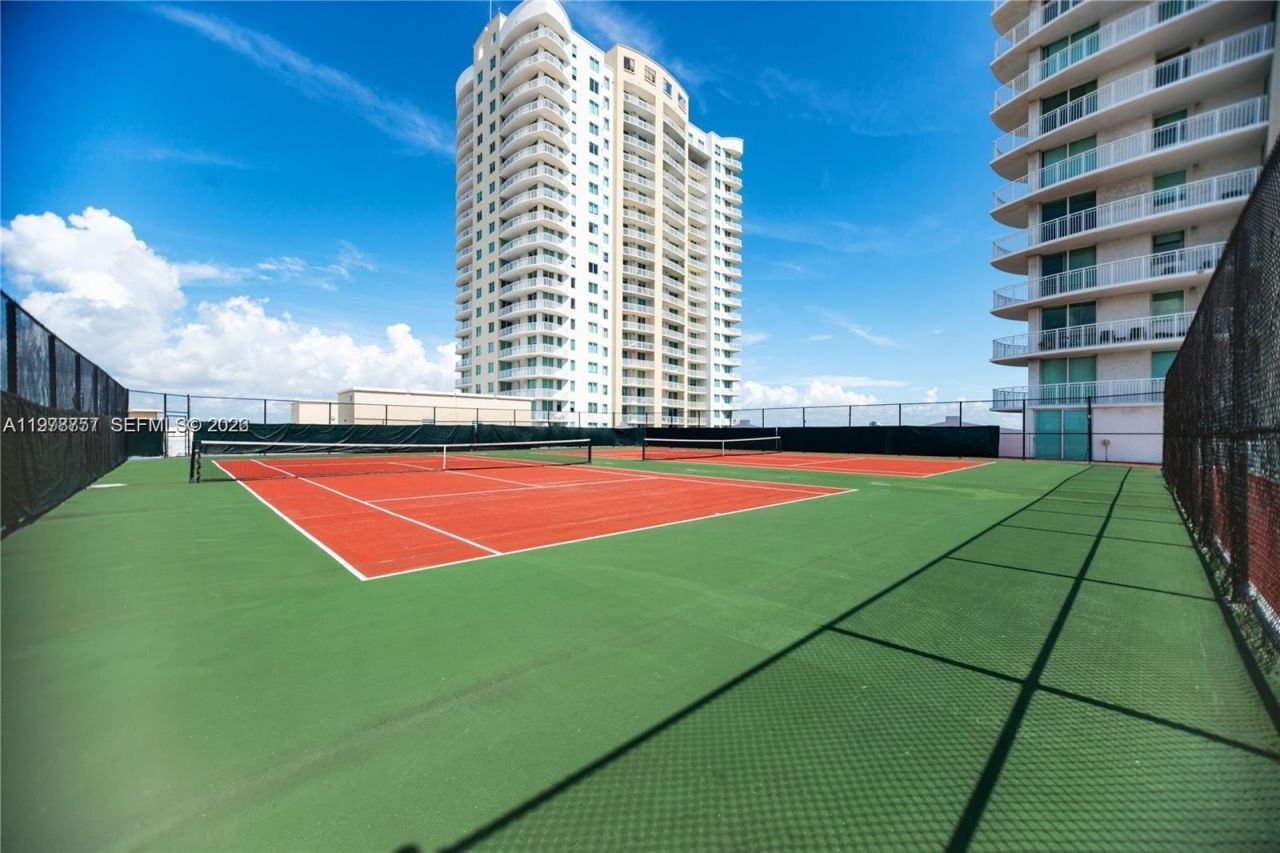 1745 E Hallandale Beach Blvd, Unit 2204W, Hallandale Beach, FL 33009 Photo