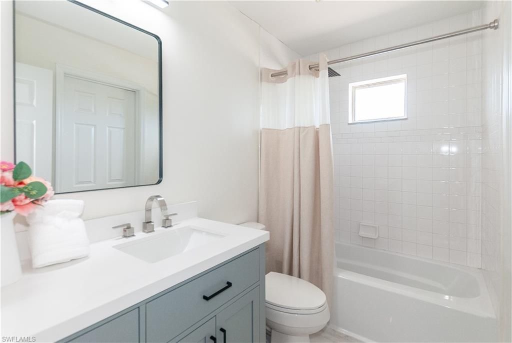 1060 Cooper Dr, Naples, FL 34103 Photo