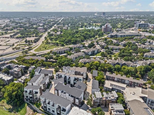 381 E Greenbriar Lane, Unit 501, Dallas, TX 75203