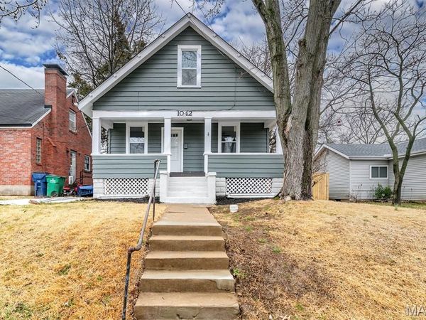 1042 Charleville Avenue , Rock Hill, MO 63119