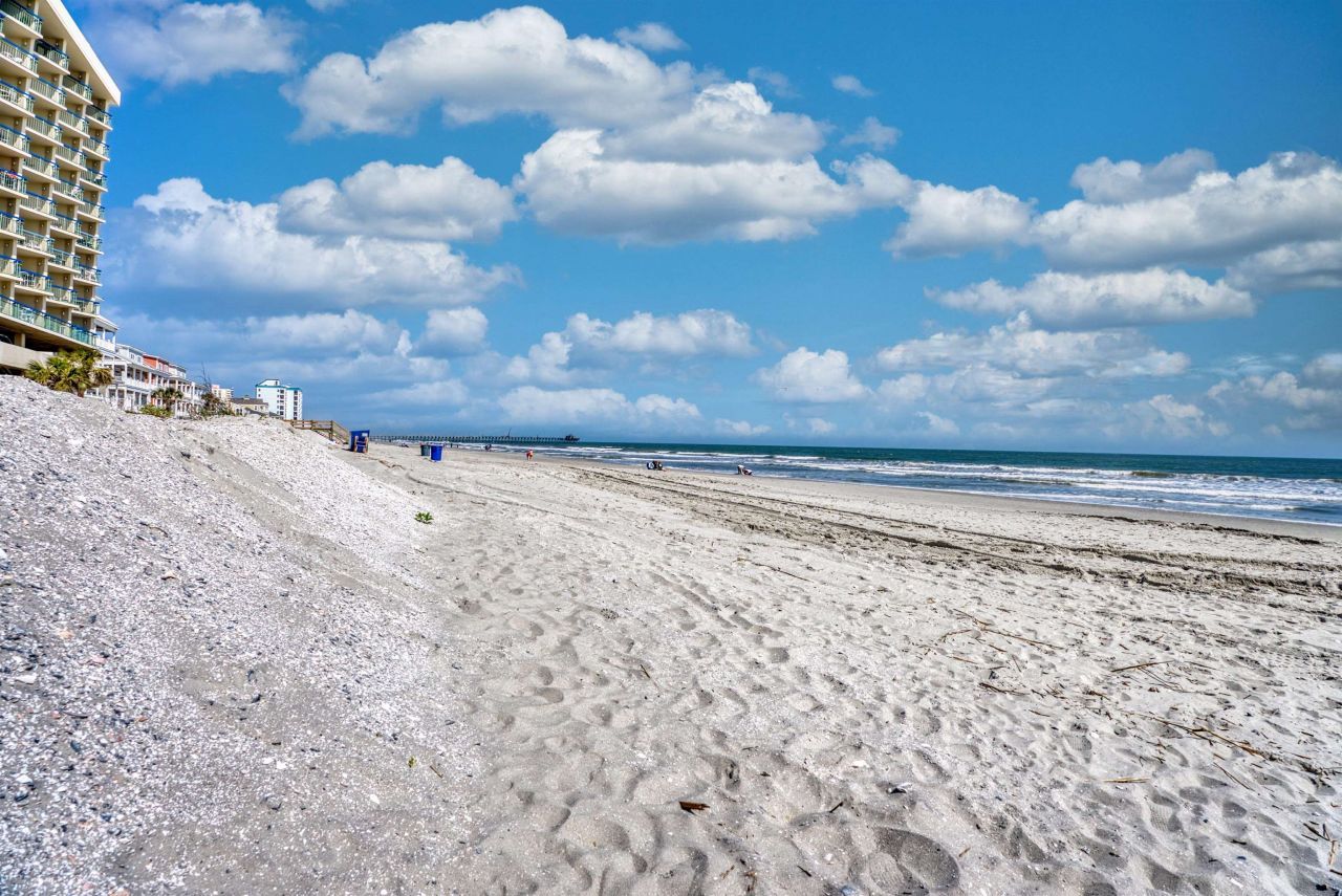 2500 N Ocean Blvd. Photo 19