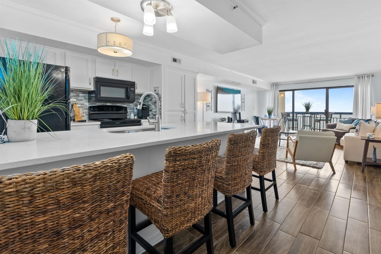 2500 N Ocean Blvd. Photo 5